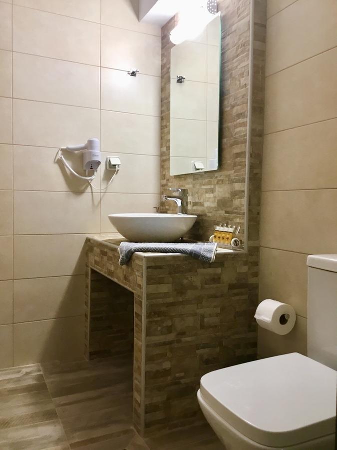 Platanos Rooms Sinoikismos Kambos ภายนอก รูปภาพ