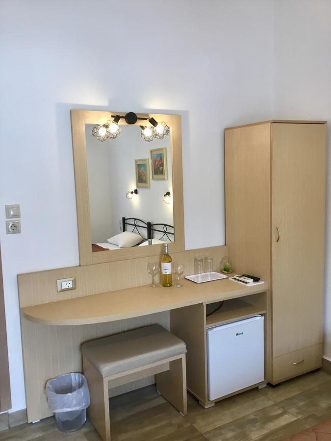 Platanos Rooms Sinoikismos Kambos ภายนอก รูปภาพ