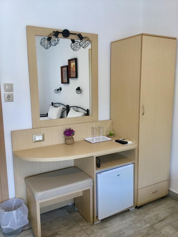 Platanos Rooms Sinoikismos Kambos ภายนอก รูปภาพ